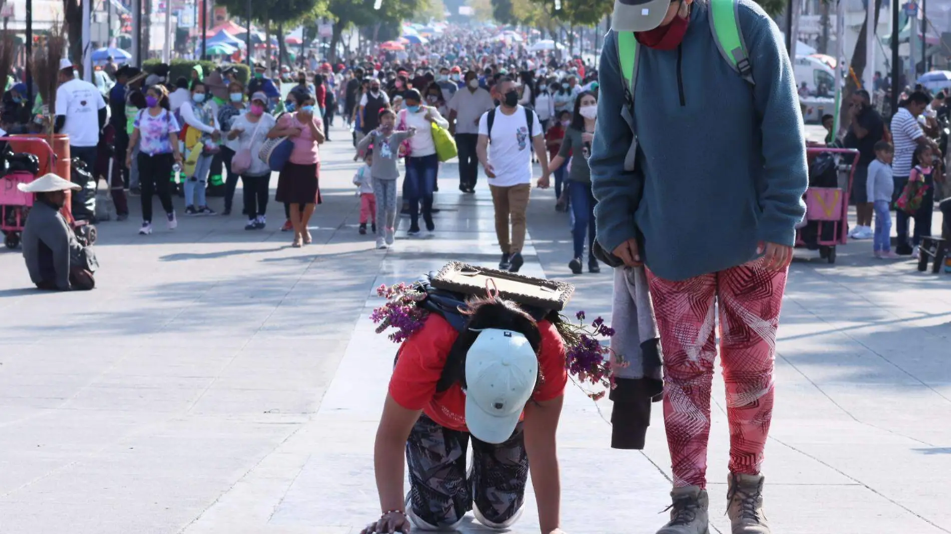 PEREGRINOS-BASILICA DE GUADALUPE-OPERATIVO-daniel galeana (1)